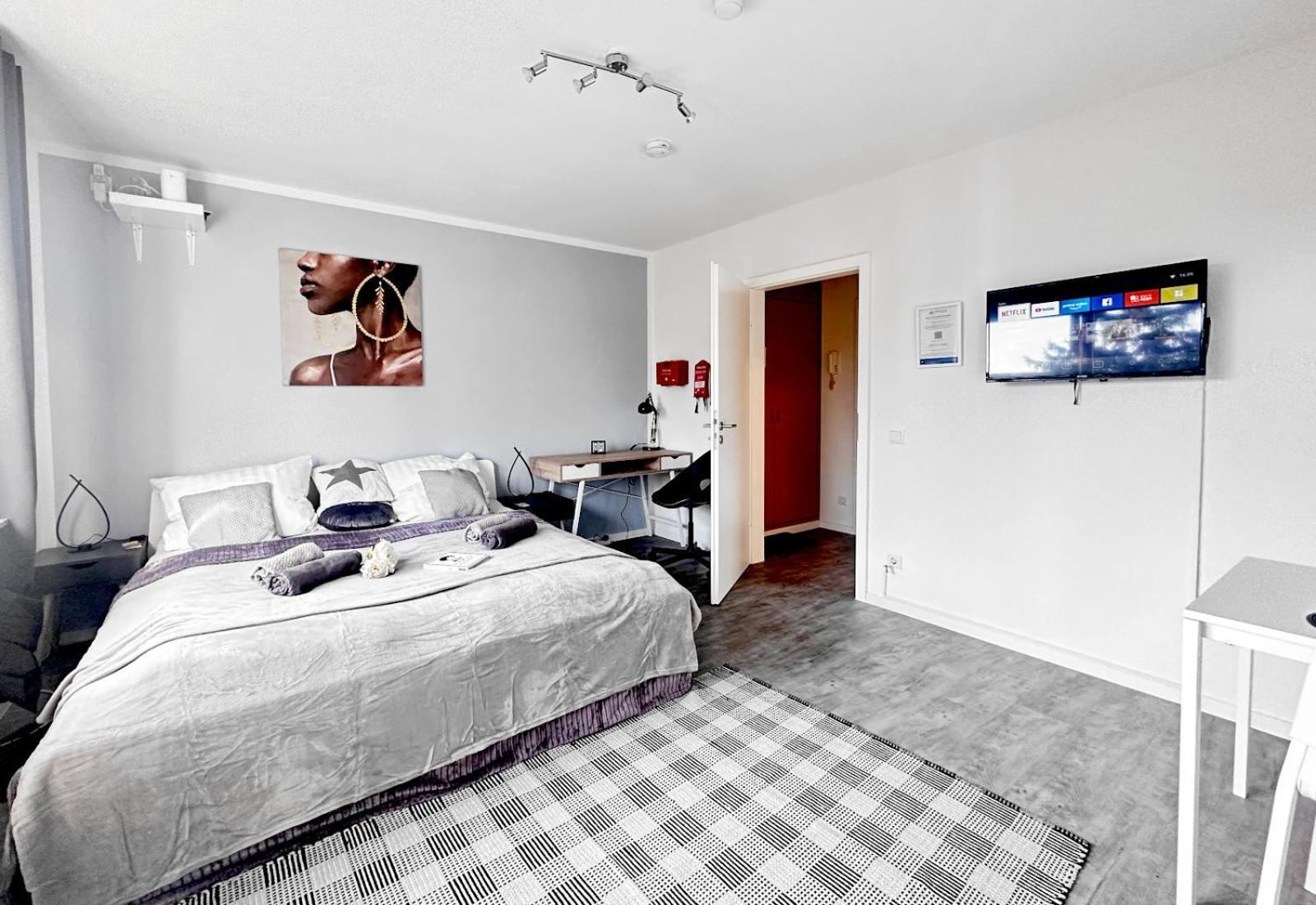 Vaz Apartments E01 Kueche, Tv, Netflix, Ca 15 Min Messe U Hbf Essen Exterior photo
